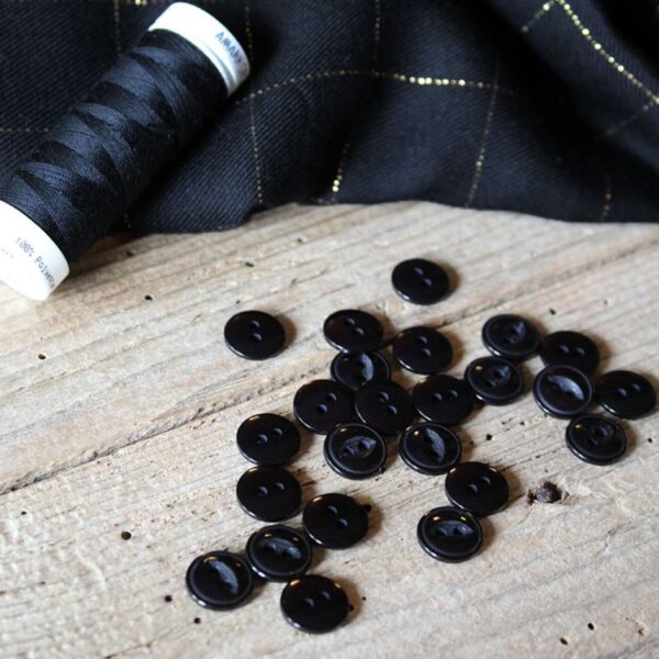 Eglantine et Zoe Black Buttons