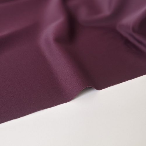 econyl fabric in plum