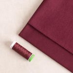 Burgundy cotton jersey with matching ribbing and thread