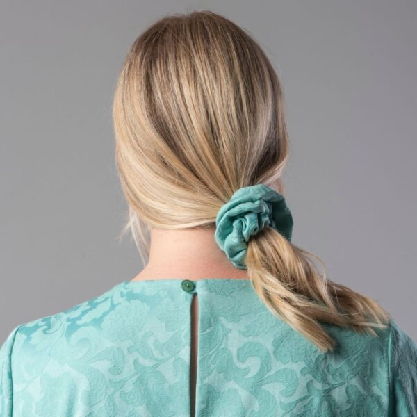 Ingrid dress pattern back view of green dress