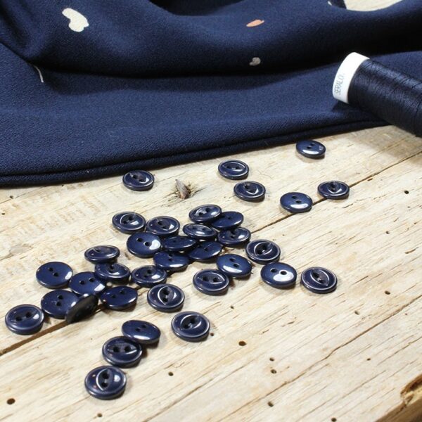 eglantine et zoe midnight blue essential button