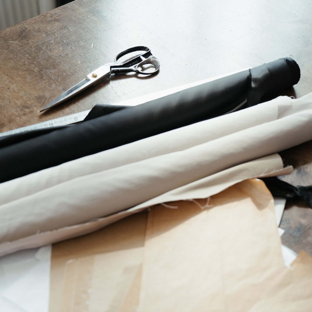 good fabric wholesale sourcing rolls