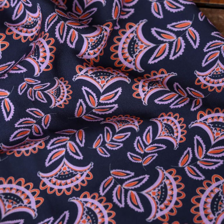 Lise Tailor Viscose Fabric in Pashmina Print