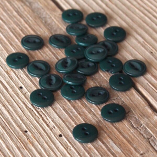 eglantine et zoe fir green buttons