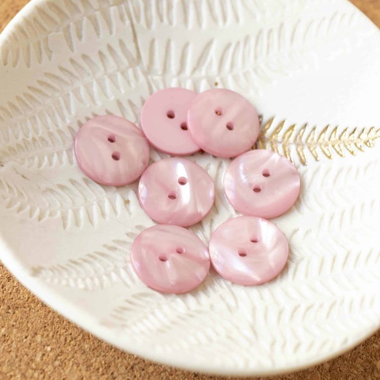 Lise Tailor 18mm Sparkle Button in Light Pink