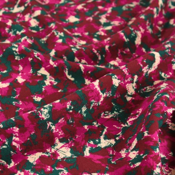 Eglantine et Zoe Viscose Fabric in Burgundy Granite