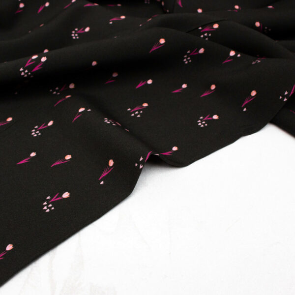 Lise Tailor Viscose Fabric in Bloom Floral Print