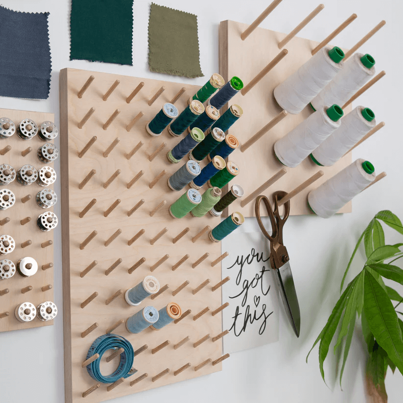 thread pegs