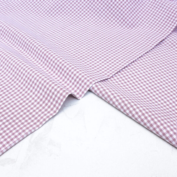 Small Check Gingham Cotton Poplin Fabric in Mauve